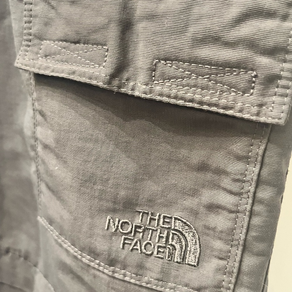 The North Face Women’s Gray Zip-Off Durable Outdoor Essential Pants | Size 10 - Picture 4 of 11